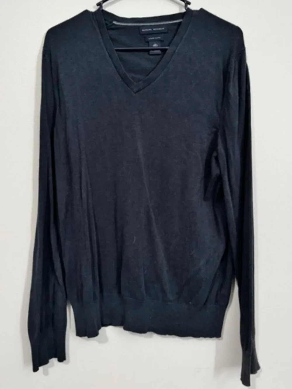 Men's Banana Republic V Neck Long Sleeve T Shirt Color Navy Size Large